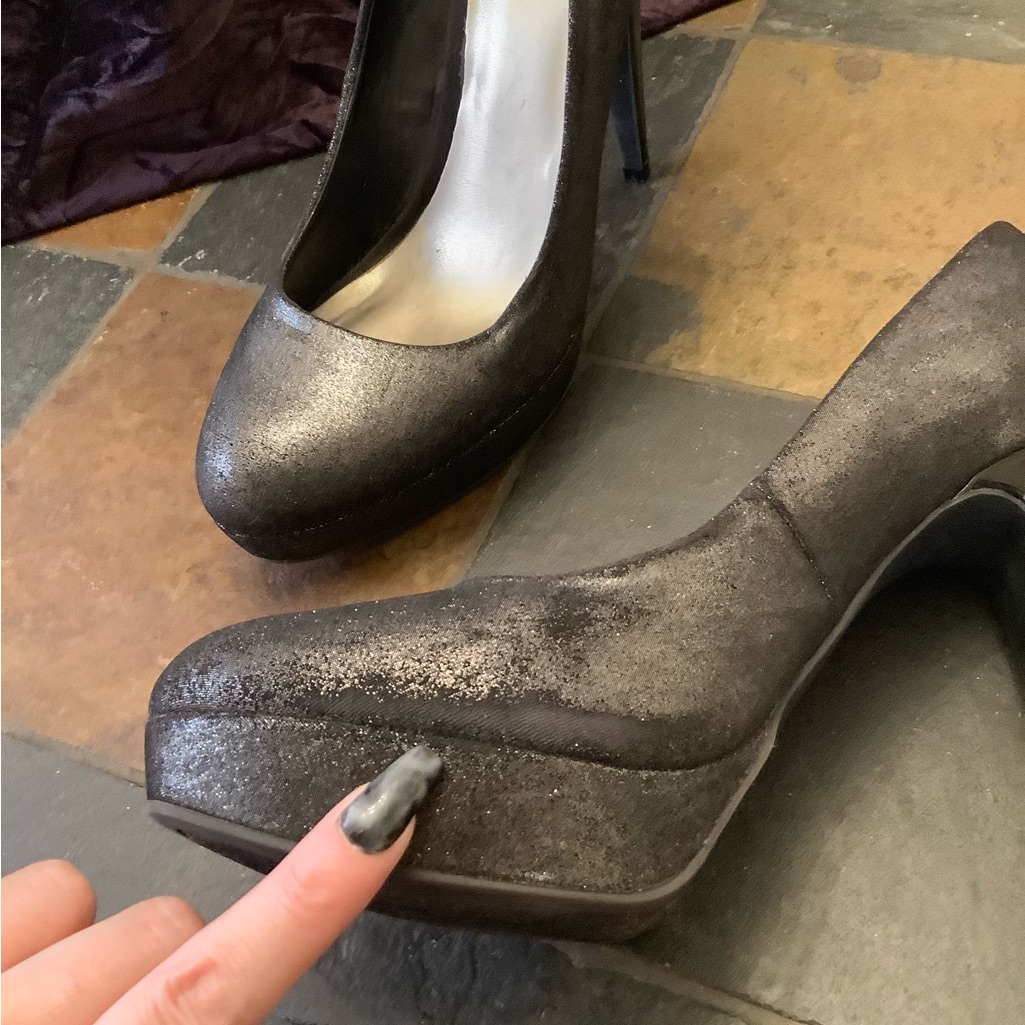 G By Guess Brand Pumps Silver 10